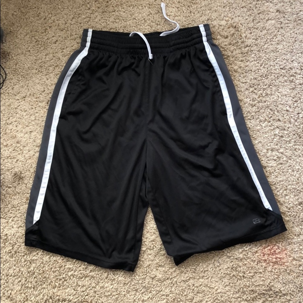 Men’s basketball shorts